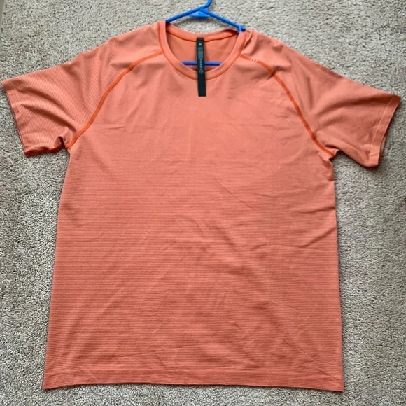 Brand new WO tags Men’s Large Lululemon Metal Vent Tech Short Sleeve Shirt 2.0 - Picture 1 of 3